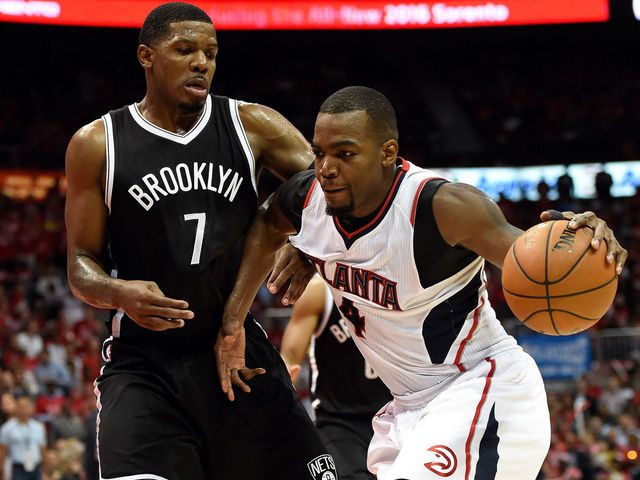 Hawks exercise option to swap picks with Nets