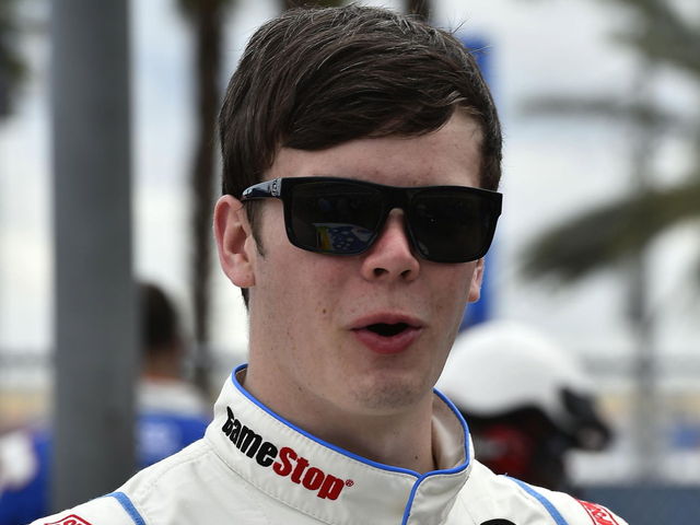 Erik Jones loses in heartbreaking fashion, again: 'It just sucks'