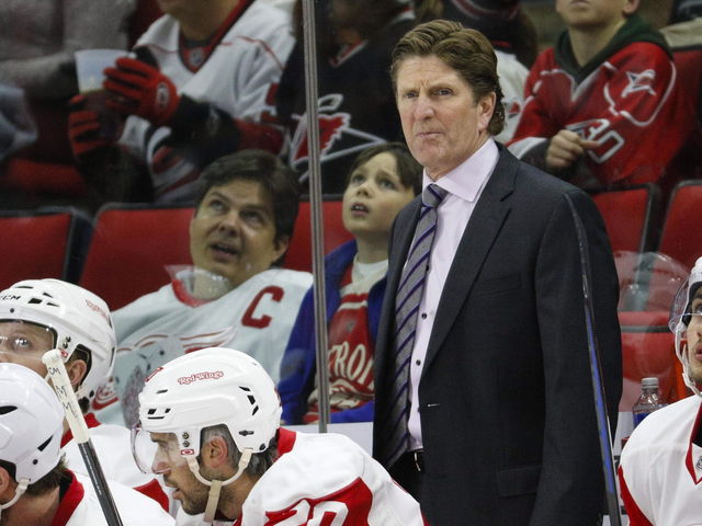 Report: Blues, Sharks have sought permission to court Mike Babcock