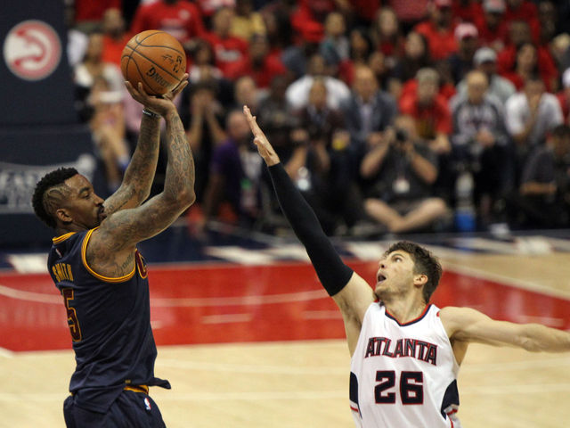 Smith's hot shooting, LeBron's dominance power Cavs past Hawks in East Finals opener