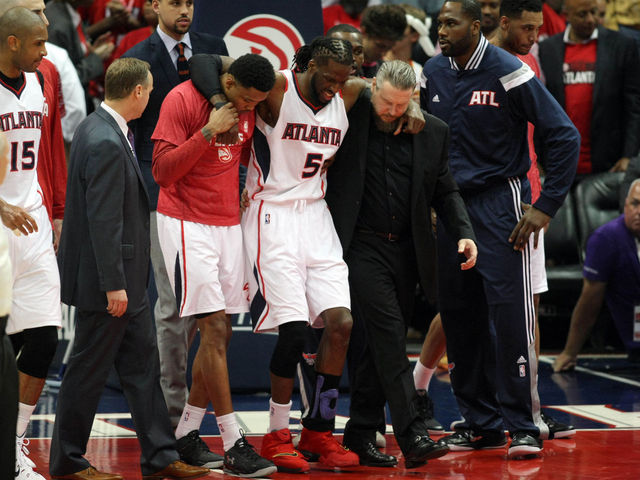Hawks' Carroll a game-time decision Friday vs. Cavs