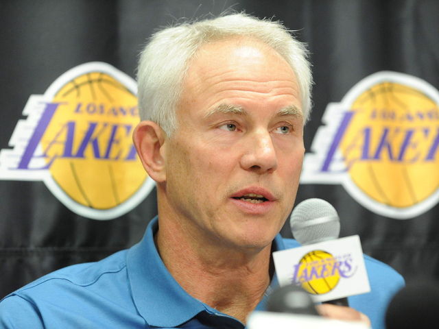 Lakers GM Kupchak opens up about Kobe, 2015 Draft, urgency to rebuild team
