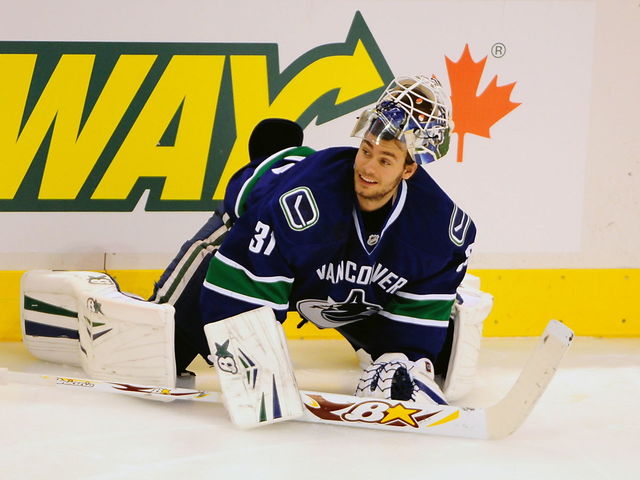 PHOTO: Hurricanes' Lack gets taco tattoo