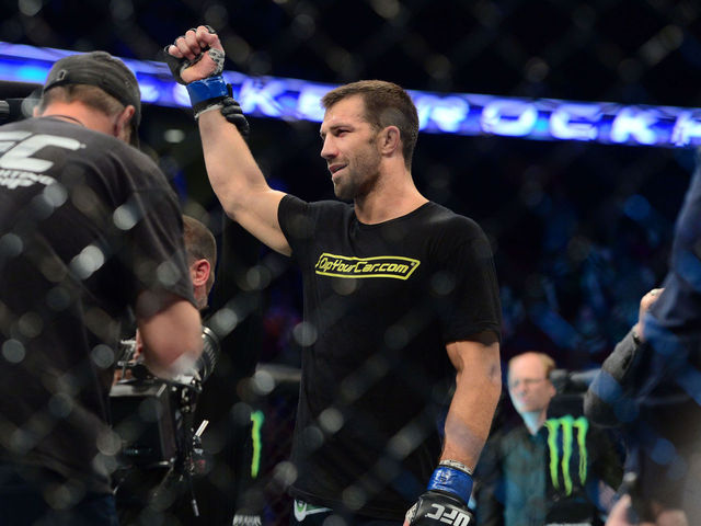 Rockhold on middleweight title picture: 'It's guaranteed ... that's my shot'