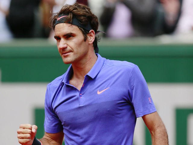 French Open Day 4: Federer, Sharapova advance to 3rd round; Halep upset