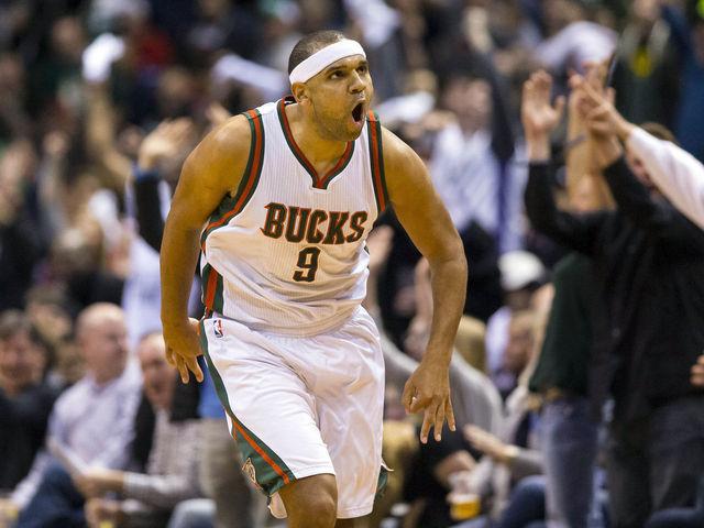 Dudley apologizes, backtracks on remarks about Kobe and Melo