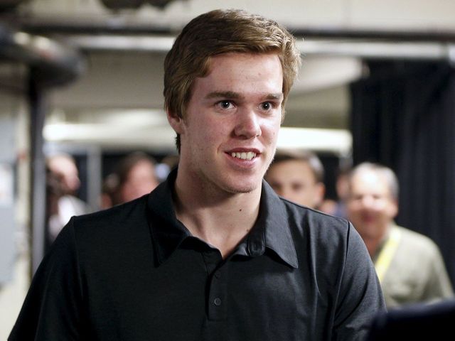 McDavid says he wants to play in Oilers gear for 'the rest of my life' after 1st practice
