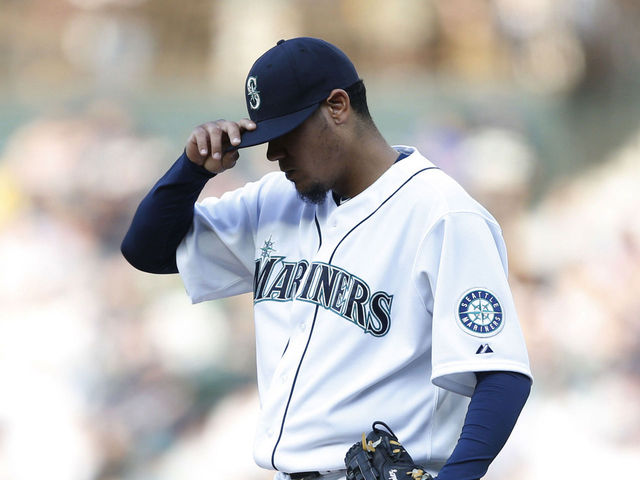 Yankees chase Felix Hernandez after 4 2/3 innings, Pineda stymies former team