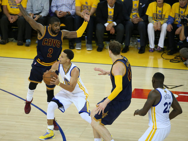 VIDEOS: Irving blocks Curry, LeBron and Shumpert miss at buzzer, Game 1 goes to OT