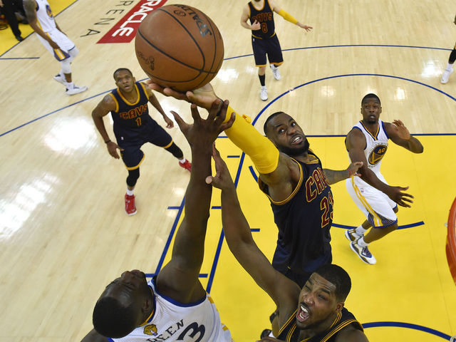 NBA Finals: LeBron misses potential game-winner in 2nd straight game, Curry bails him out in OT (VIDEOS)