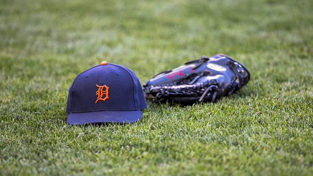 Tigers select high school right-hander Beau Burrows with 22nd overall pick