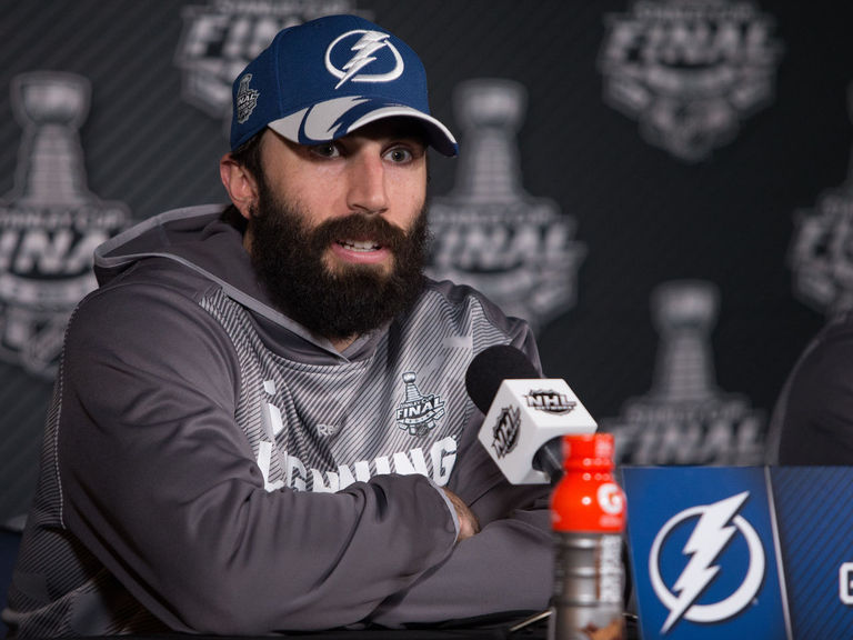 Tv Exec Wants Nhl Players To Shave Their Playoff Beards