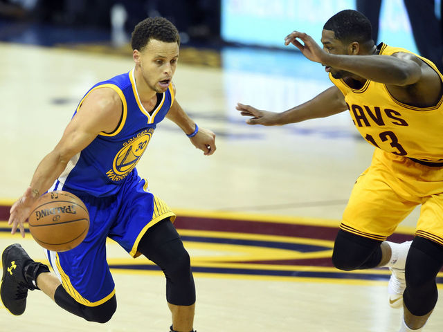 NBA Finals: Wild Cavs' 3rd-quarter run ends with Curry missing buzzer-beater (VIDEOS)
