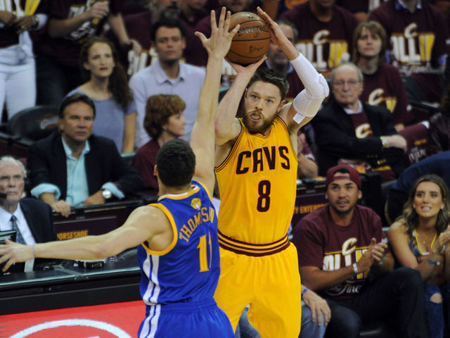 Dellavedova would find himself annoying; merchandise moving well