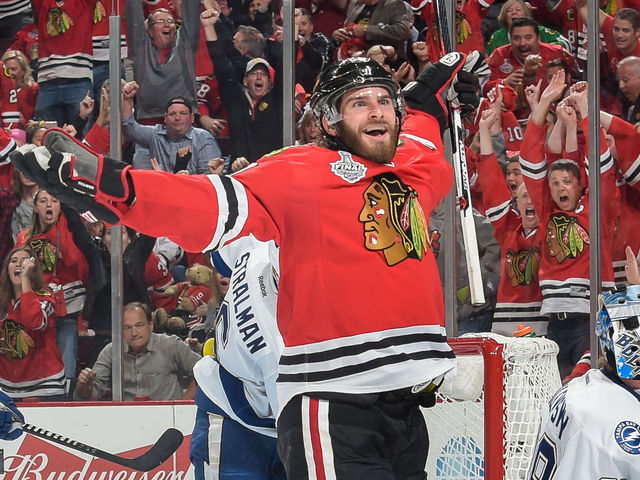 Blackhawks GM to RFA Brandon Saad after Cup win: 'We're going to win many together'