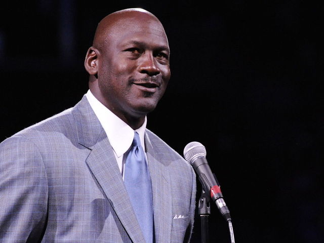 VIDEO: Michael Jordan says he can beat Hornets players 1-on-1