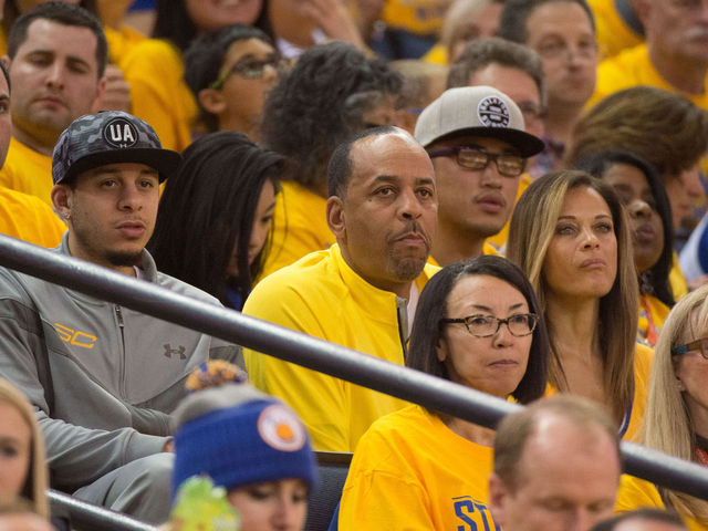 VIDEO: Curry's mother approves of his shot selection