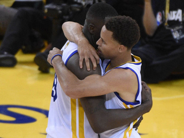 Green to Curry: 'Don't come steal my rebounds, bro'