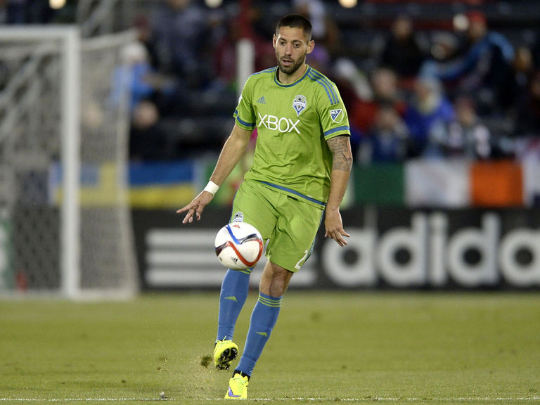 Clint Dempsey rips up referee's notebook; Sounders finish with 7