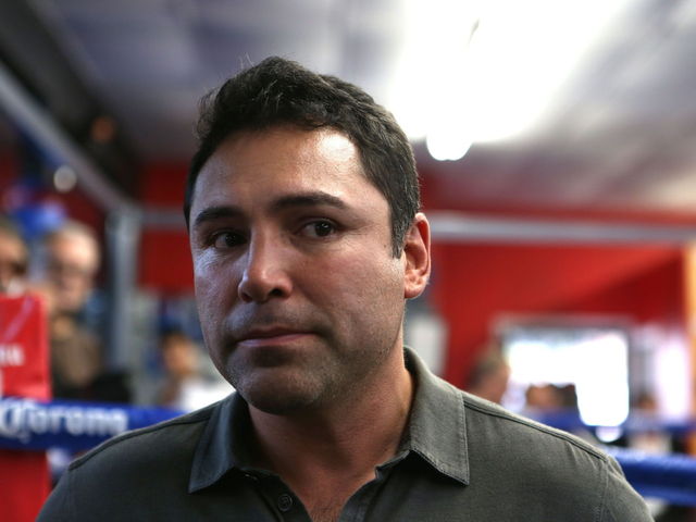 De La Hoya: Boxing 'might not ever recover' from McGregor-Mayweather