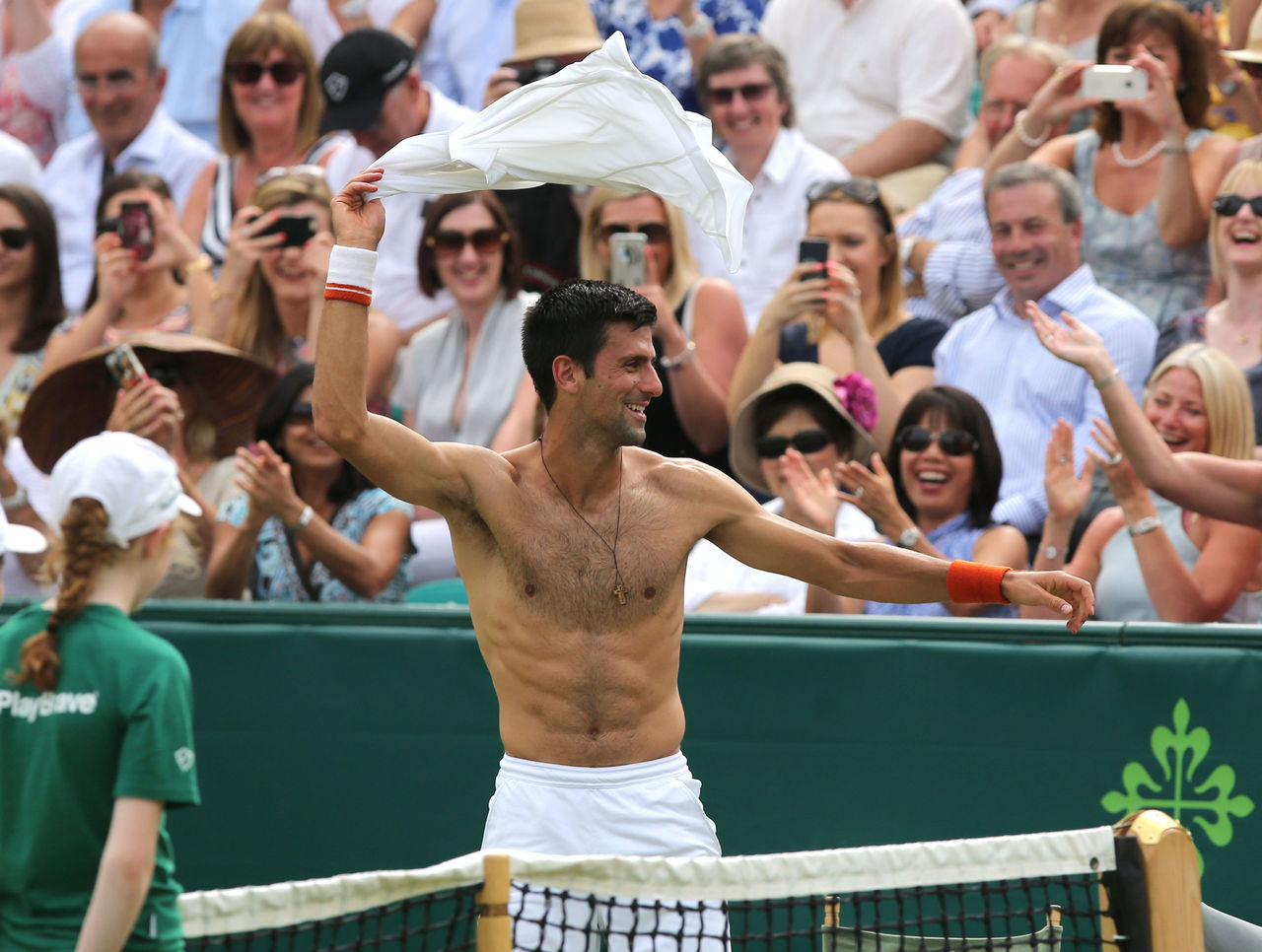 Photos Novak Djokovic Strips Gets Kiss From Female Fan After Pre Wimbledon Match