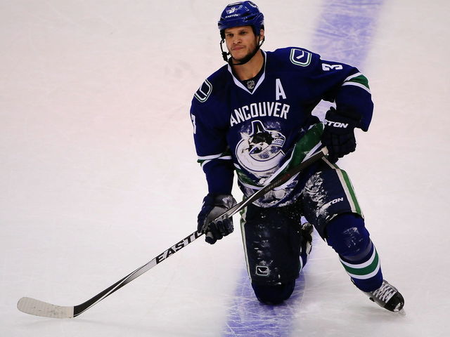 Report: Canucks ask Bieksa if he would waive no-trade clause