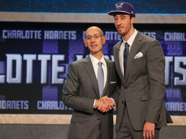 Hornets draft Frank Kaminsky 9th overall