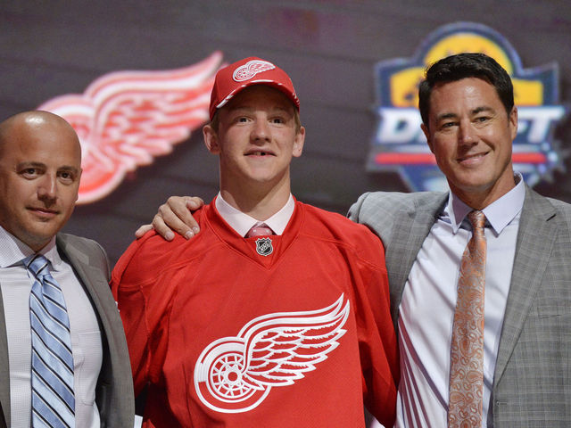 Red Wings select Evgeny Svechnikov with the 19th pick