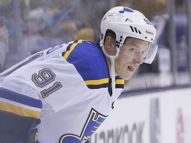 Watch: Tarasenko not pleased with Hitchcock over ice time