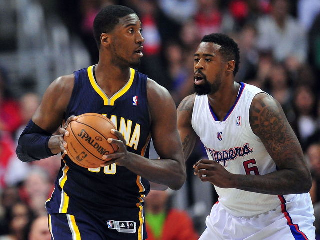 Report: Mavs would consider Roy Hibbert if they can't land DeAndre Jordan