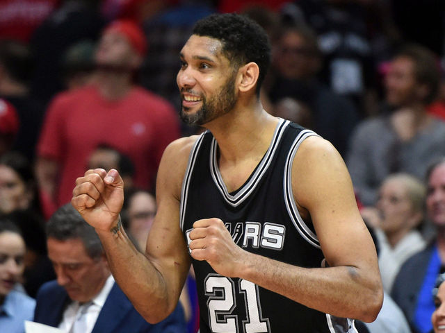 Tim Duncan to return for 19th NBA season