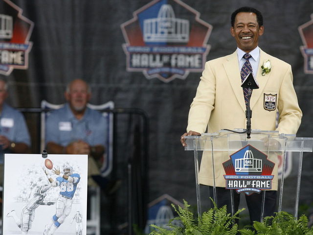 Charlie Sanders, Hall of Fame Tight End With Lions, Dies at 68