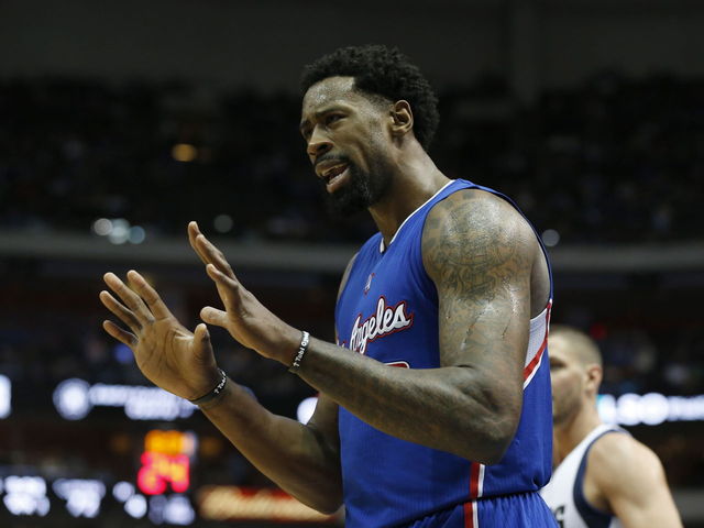 Report: DeAndre Jordan torn between Clippers, Mavericks; no timetable for decision
