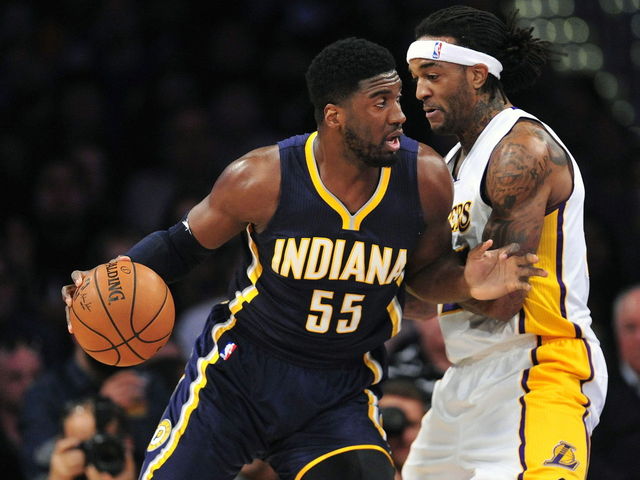 Report: Lakers, Pacers 'finalizing terms on a trade' for Roy Hibbert