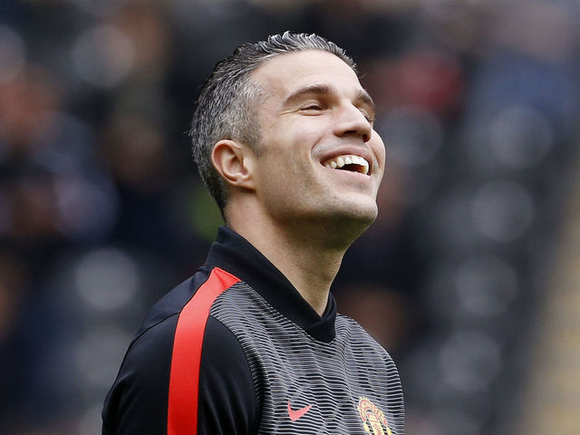 Robin van Persie's agent denies client agreed to terms with Fenerbahce