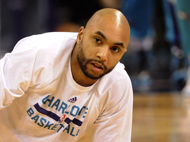 Blazers' Henderson has hip surgery, will be ready for training camp