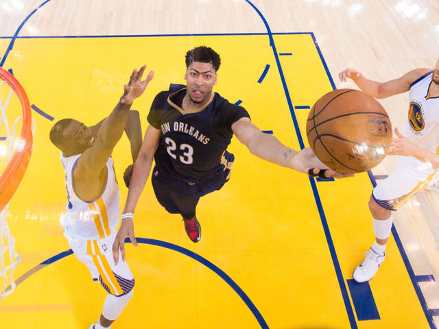Pelicans' Gentry to use Anthony Davis as center, ask him to develop 3-pointer