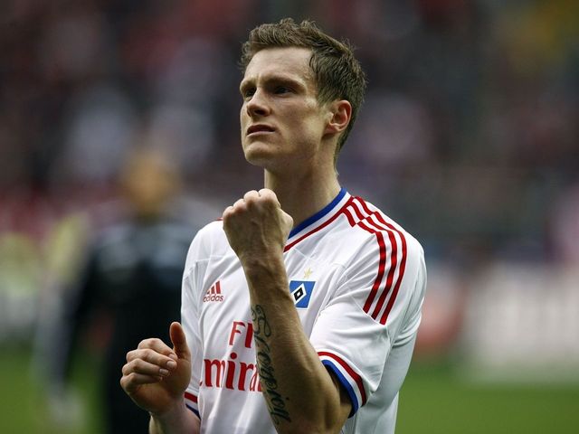 Marcell Jansen retires after being released by Hamburg: 'I can't just suddenly kiss another badge'