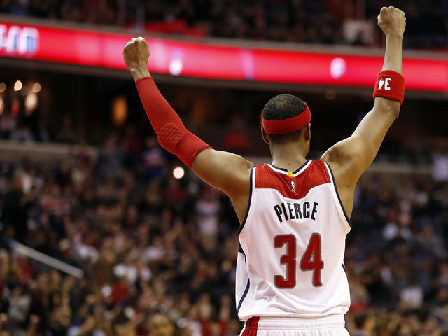 PHOTO: Pierce breaks down Jordan-gate as only he can