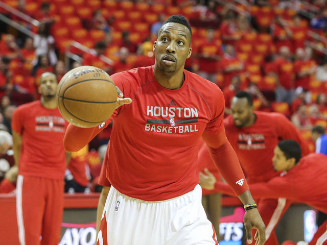 Dwight Howard admits to playing with torn MCL, meniscus in West Final