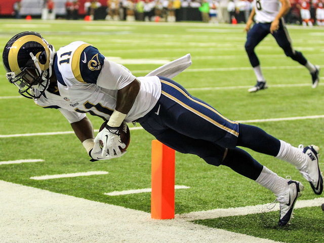 VIDEO: Rams WR Tavon Austin flops, plays dead for three seconds