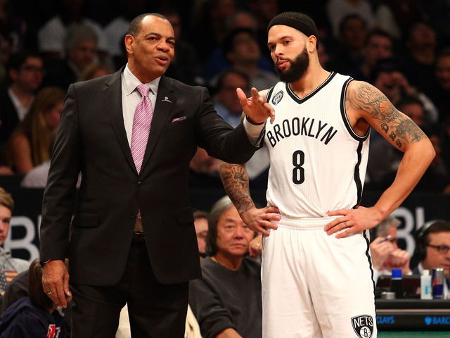 Lionel Hollins responds to reports of clash with Deron Williams during regular season