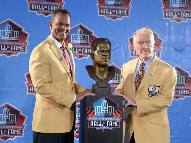Marv Levy, Fran Tarkenton to present during Hall of Fame inductions
