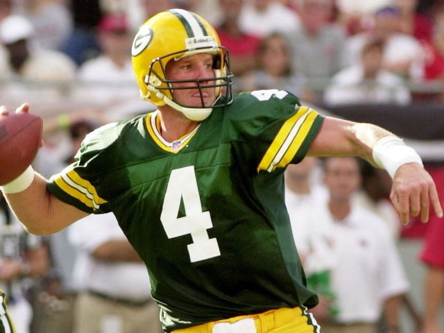 Favre, Dungy, Harrison headline 2016 Hall of Fame class