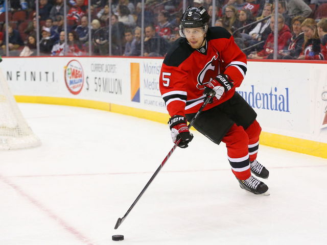 Larsson aiming to develop offensive game with Oilers