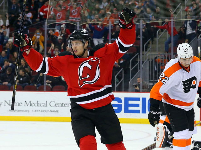 Devils re-sign Adam Larsson to 6-year, $25-million contract