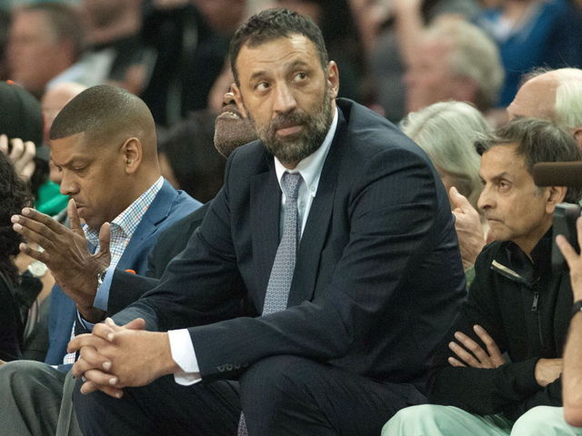 Report: Kings part ways with analytics guru Dean Oliver