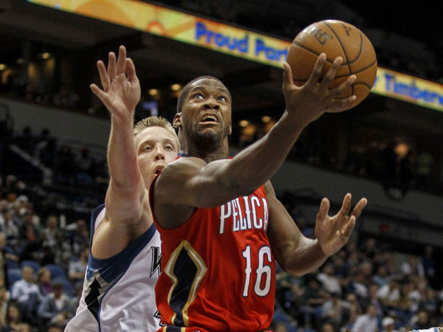 Pelicans waive Toney Douglas