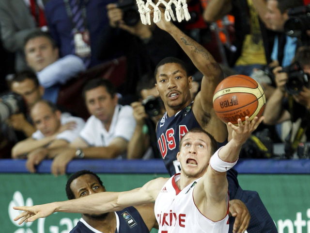 Report: Derrick Rose still undecided about USA Basketball participation