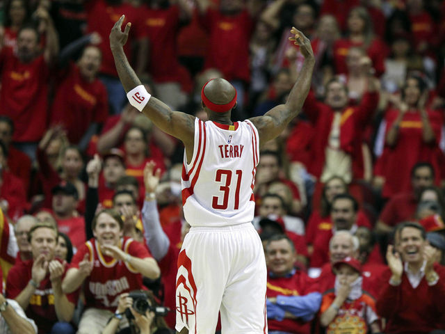 Report: Pelicans make offer to Jason Terry